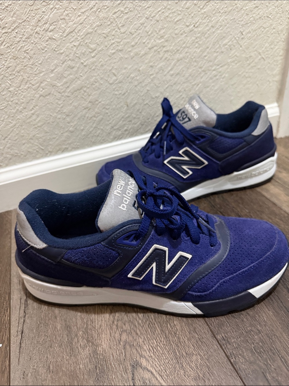 New Balance Men's 997 Sneaker in Navy and White